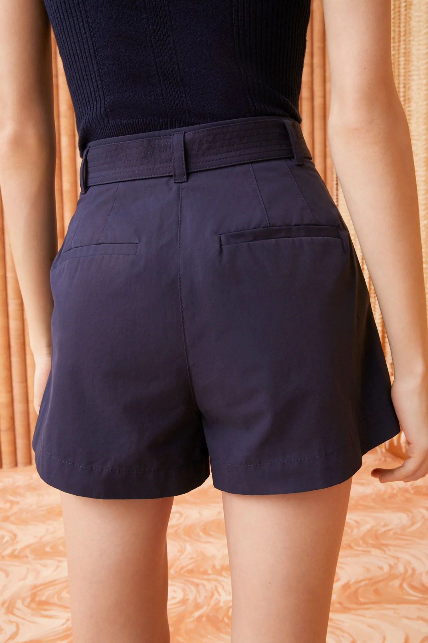 iris_shorts_3.webp Iris Shorts<Ulla Johnson Discount