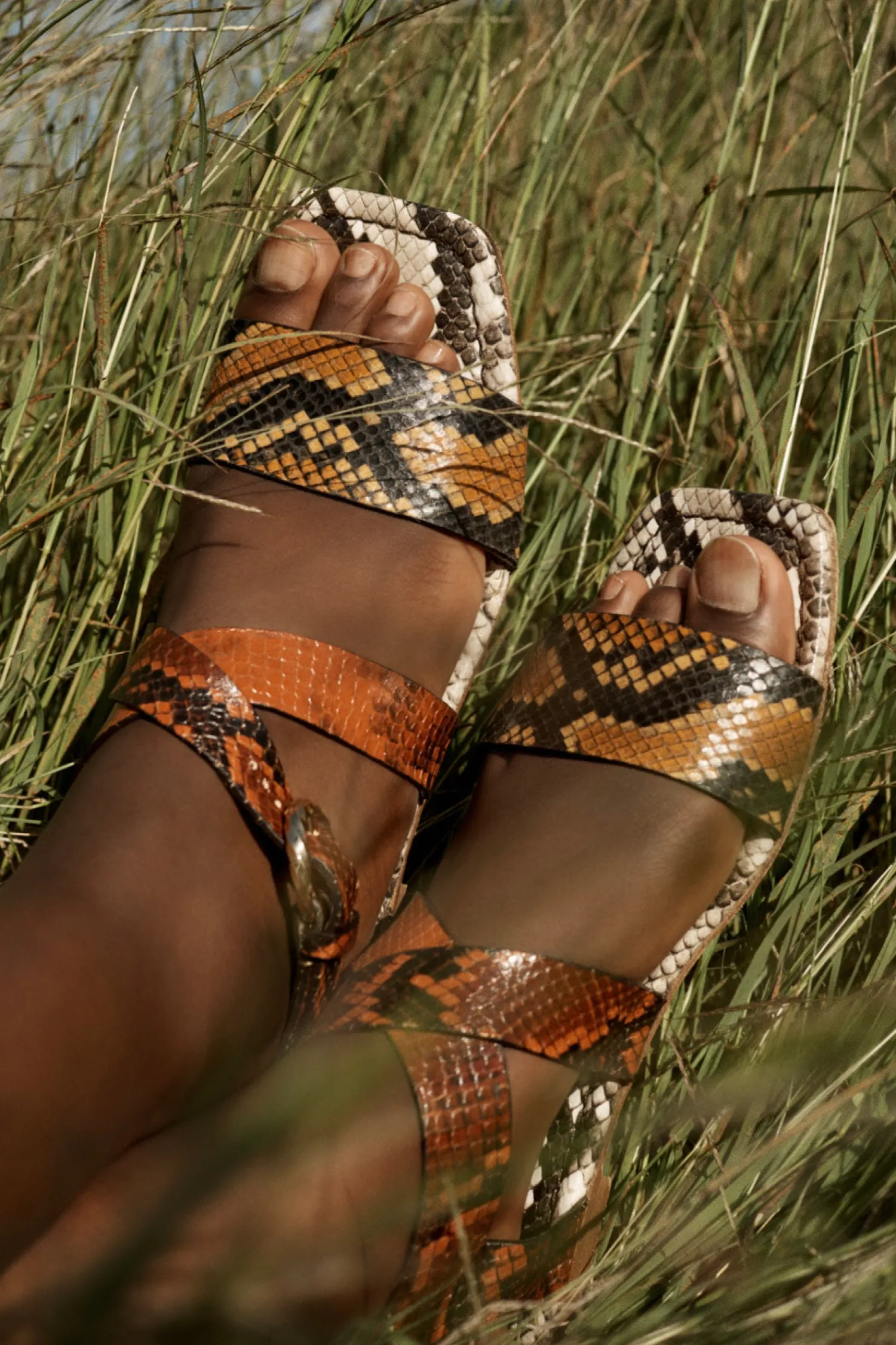 Iyla Flat<Ulla Johnson Hot