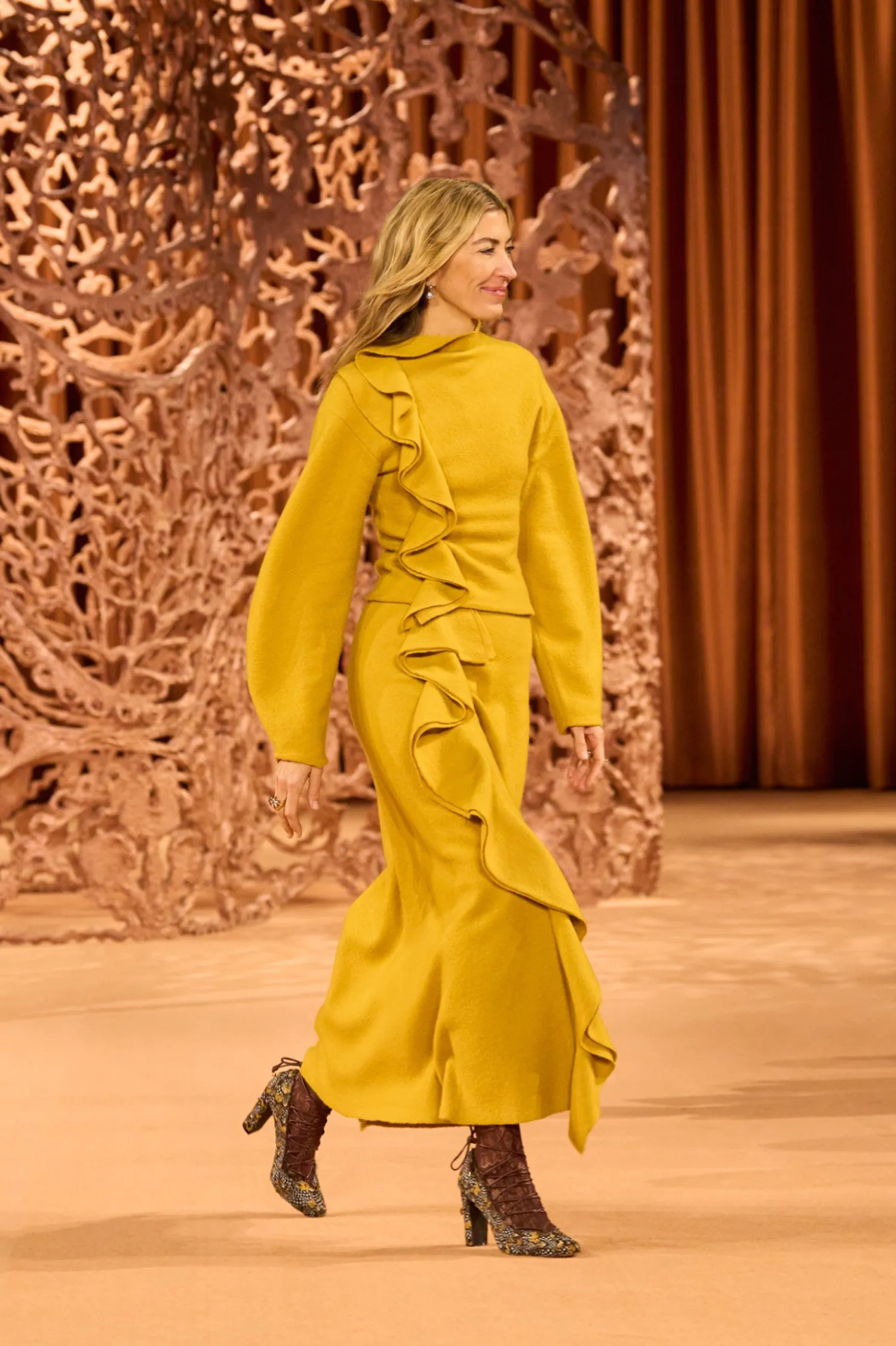 mireya_skirt_5.webp Mireya Skirt<Ulla Johnson Fashion